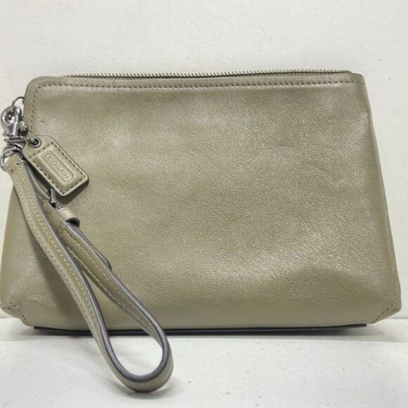 Coach Double Corner Zip Wristlet - Picture 3 of 6